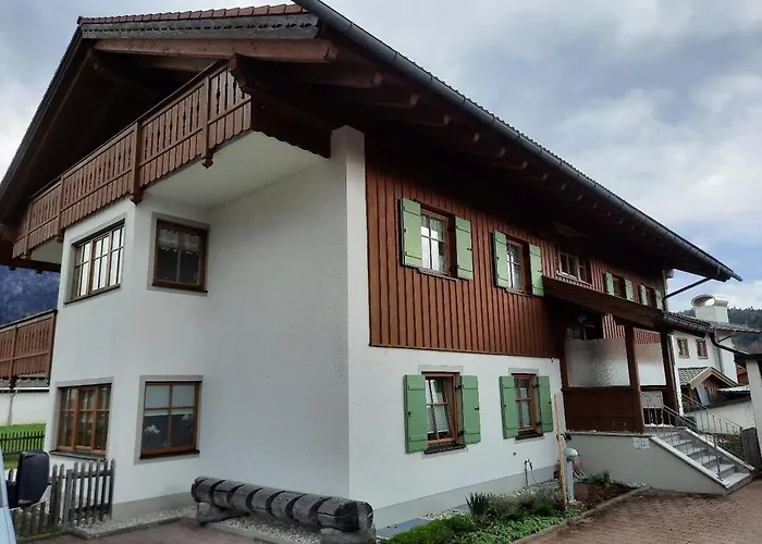 Alpenzauber Apartment Mittenwald